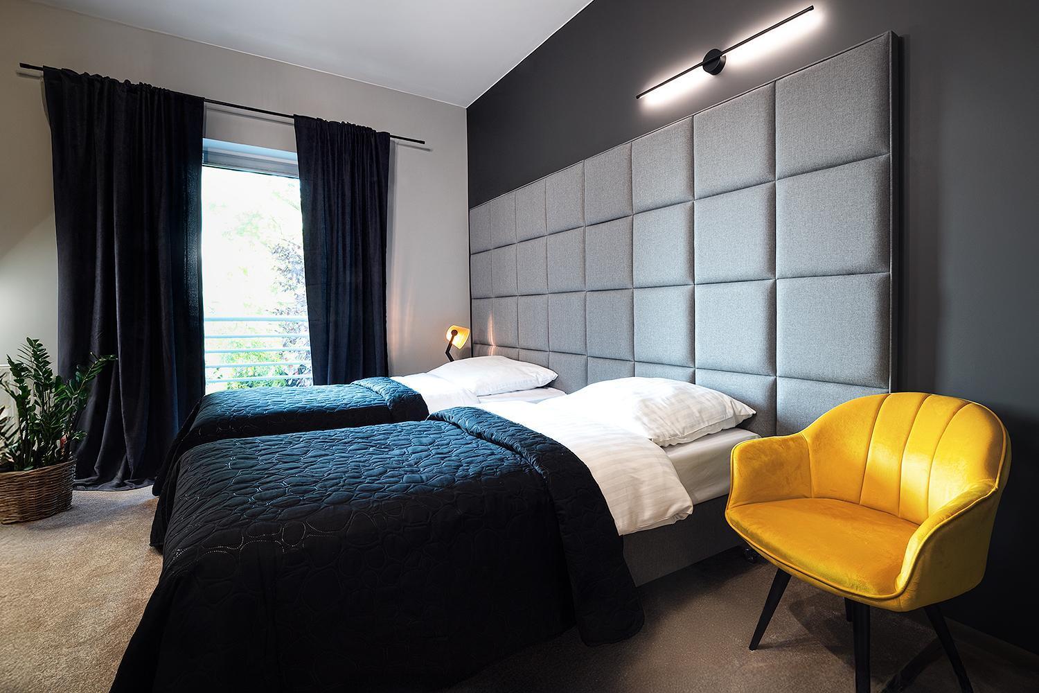 Gostyń Hotel Absolwent מראה חיצוני תמונה