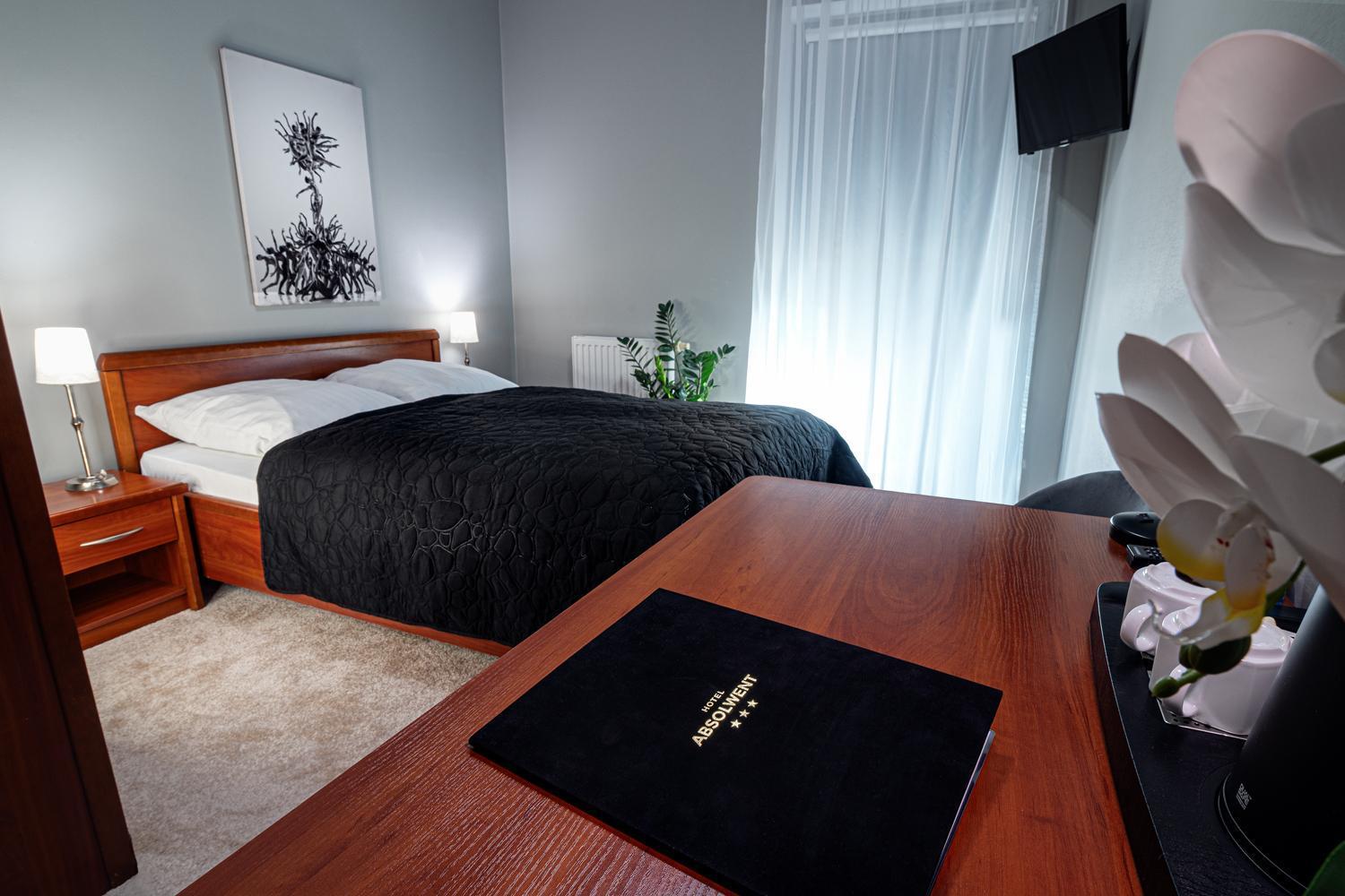 Gostyń Hotel Absolwent מראה חיצוני תמונה