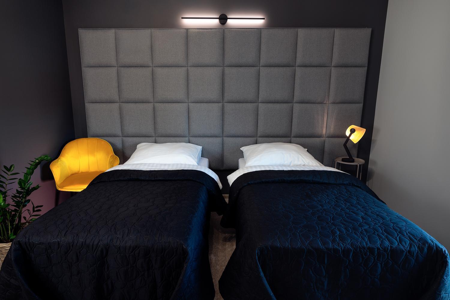 Gostyń Hotel Absolwent מראה חיצוני תמונה
