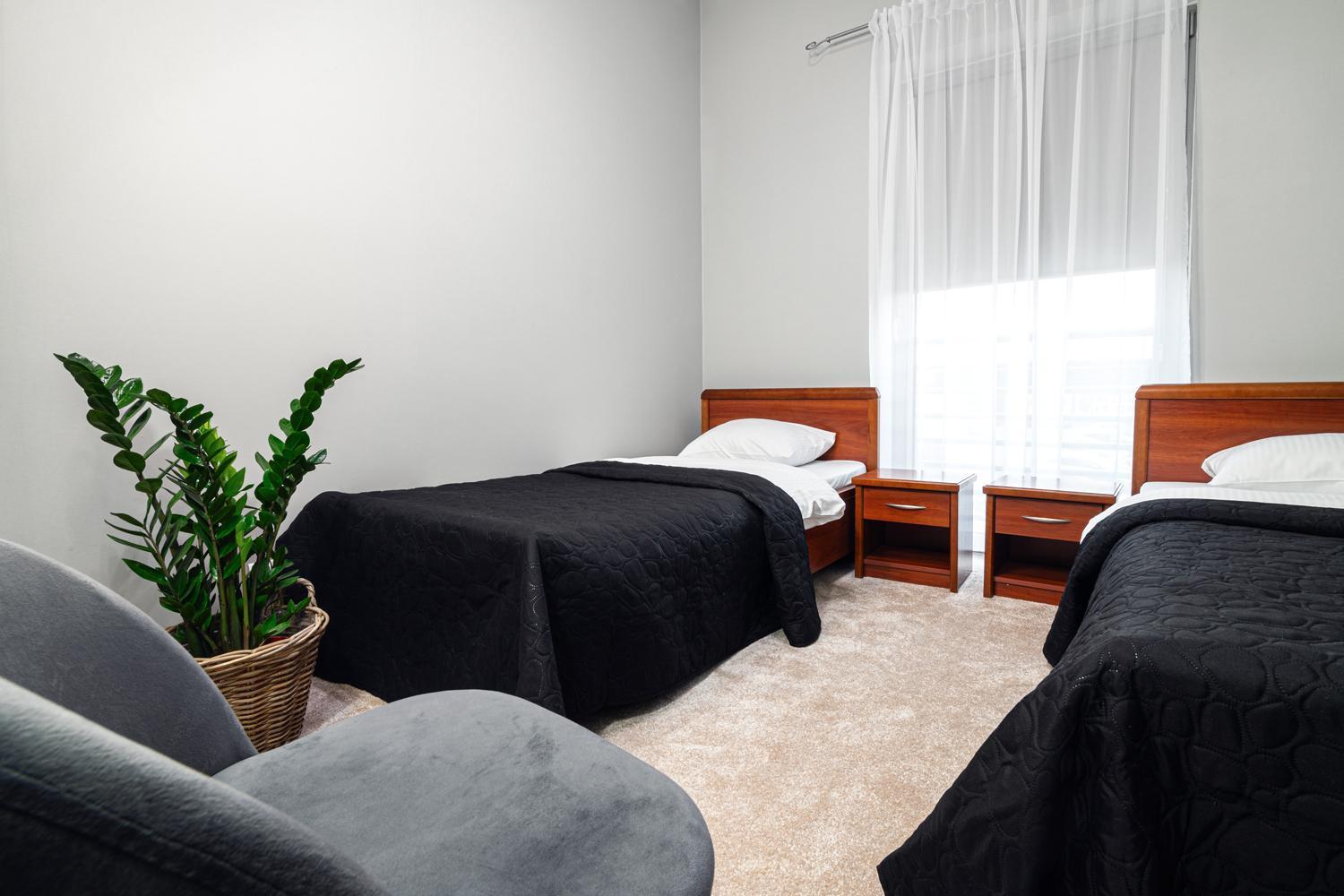 Gostyń Hotel Absolwent מראה חיצוני תמונה
