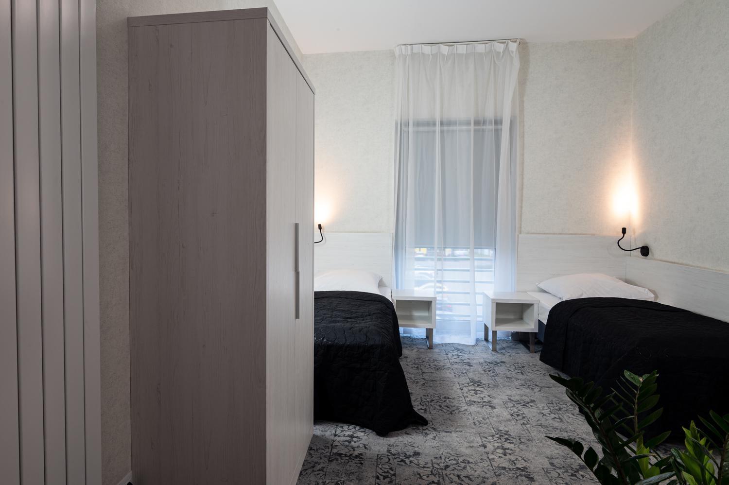 Gostyń Hotel Absolwent מראה חיצוני תמונה
