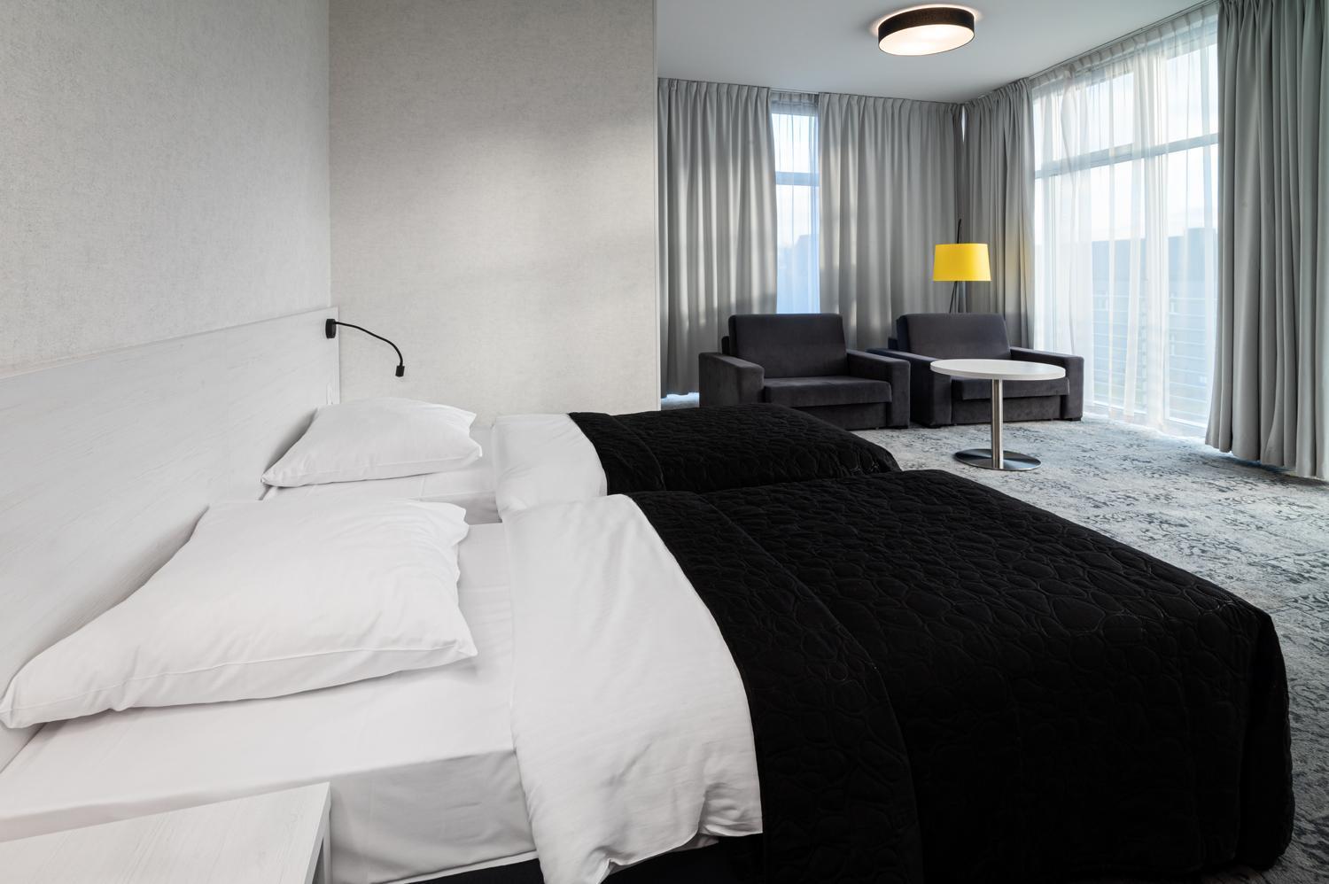 Gostyń Hotel Absolwent מראה חיצוני תמונה